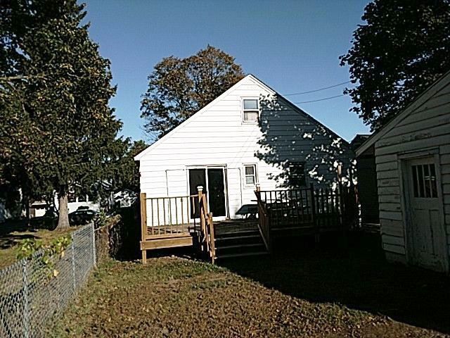 125 Marsden Rd, Syracuse, NY 13208