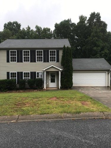 402 Hunters Ln, Anderson, SC 29625