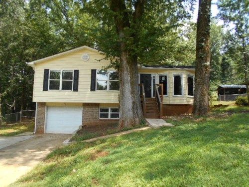 5863 Brenda Dr, Trussville, AL 35173