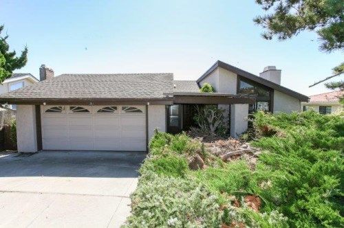 261 Coral Ct, Pismo Beach, CA 93449