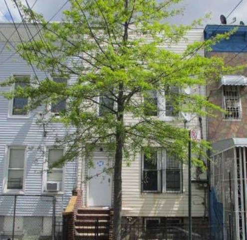 383 Essex St, Brooklyn, NY 11208