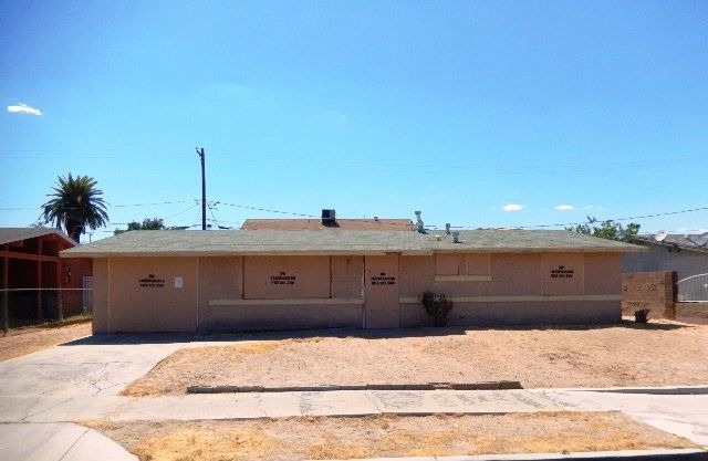 137 N 21st St, Las Vegas, NV 89101