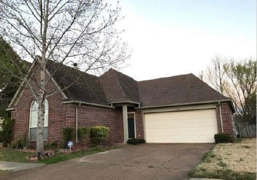 4443 Lunsford Dr, Memphis, TN 38125