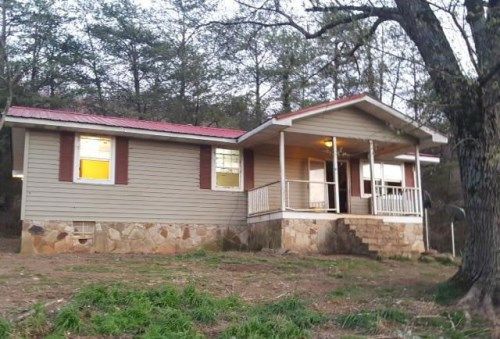 195 County Rd 290, Philadelphia, TN 37846