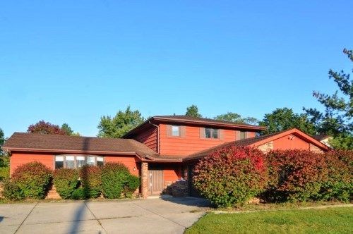 2950 Richmond Rd, Beachwood, OH 44122