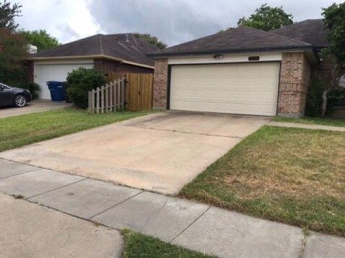 2205 Gershwin Ln, Corpus Christi, TX 78414