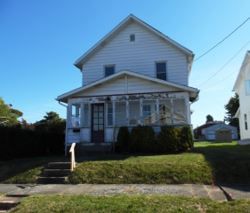 1204 Fairmont Ave, Natrona Heights, PA 15065