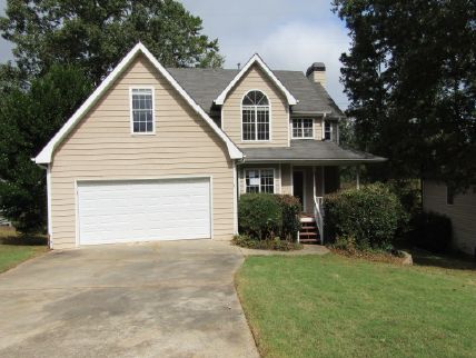 567 Horseshoe Cir, Stockbridge, GA 30281