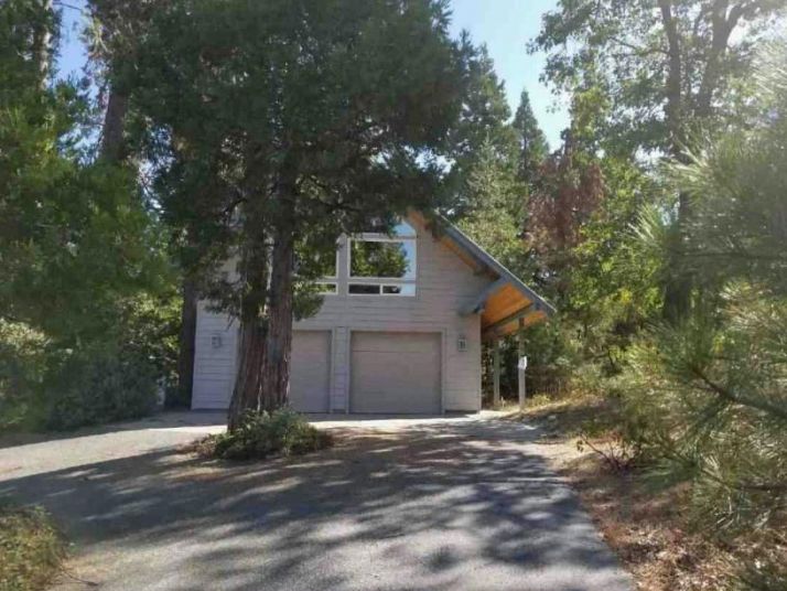 40887 Crest Vista Ln, Shaver Lake, CA 93664