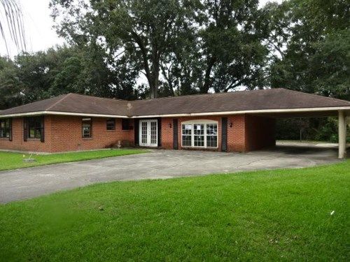 6730 Clinton Ave, Baton Rouge, LA 70805