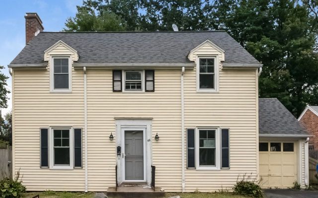 65 Bangor St, Springfield, MA 01118