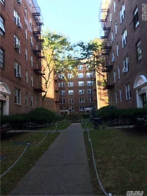 144-35 Sanford Ave #4e, Flushing, NY 11355