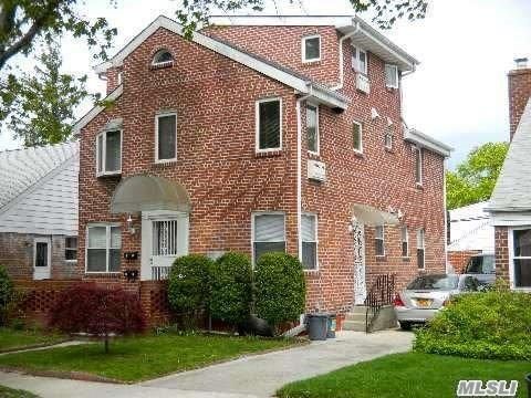 56-15 199th St, Fresh Meadows, NY 11365