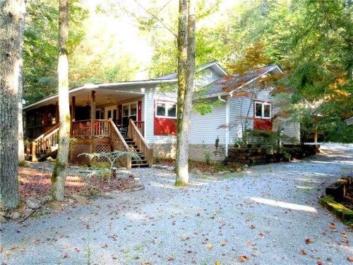 5769 Old Bucktown Rd, Ellijay, GA 30536