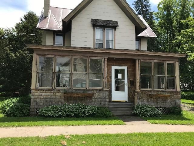 21 Maple St, Canton, NY 13617