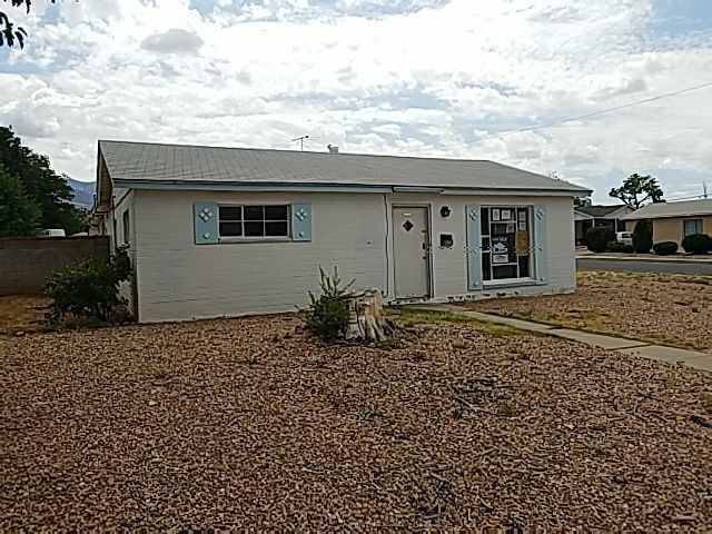 9133 Cordova Ave Ne, Albuquerque, NM 87112