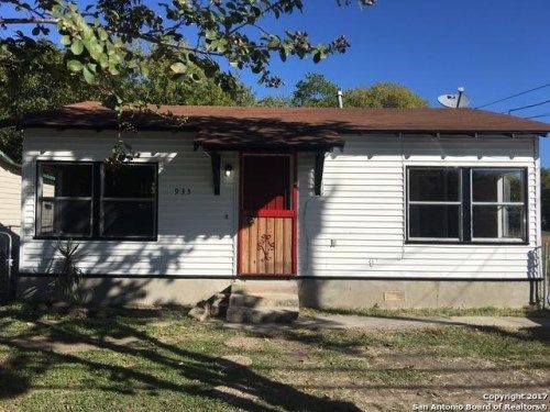 935 Grosvenor St, San Antonio, TX 78221