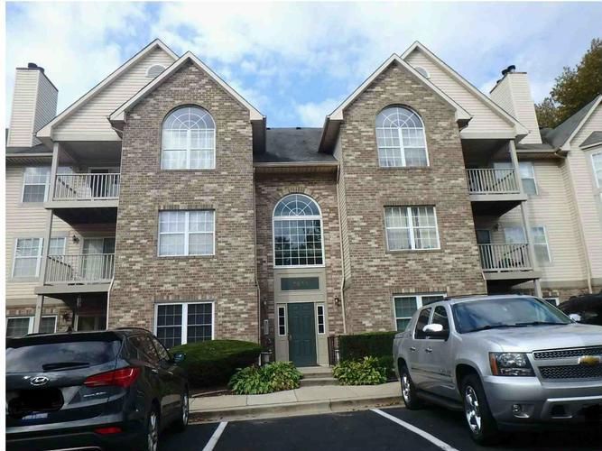 9815 LAKE POINTE CT APT 104, Upper Marlboro, MD 20774