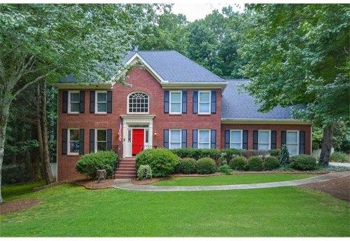 1706 Crowes Lake Ct, Lawrenceville, GA 30043