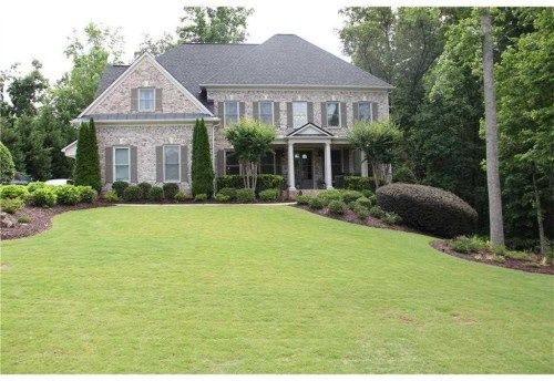 1011 Windsor Green Dr, Canton, GA 30115