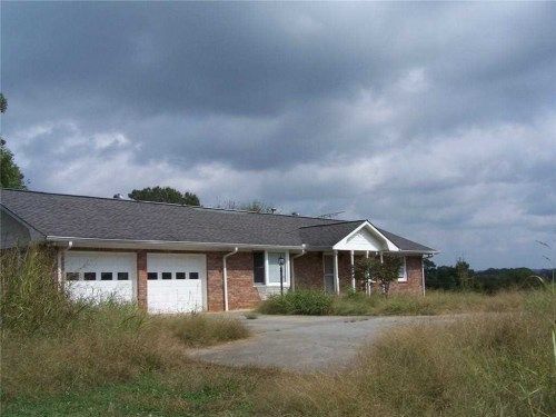 1083 Miller Ferry Rd, Adairsville, GA 30103