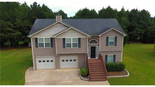 105 Coolspring Dr, Temple, GA 30179