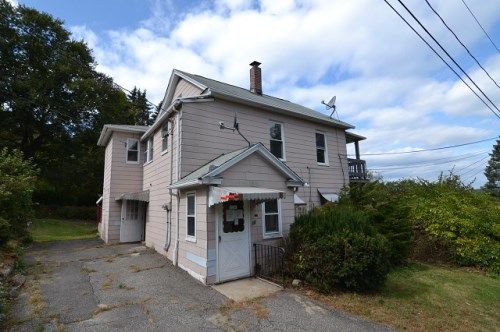 34 Cushman St, Waterbury, CT 06704