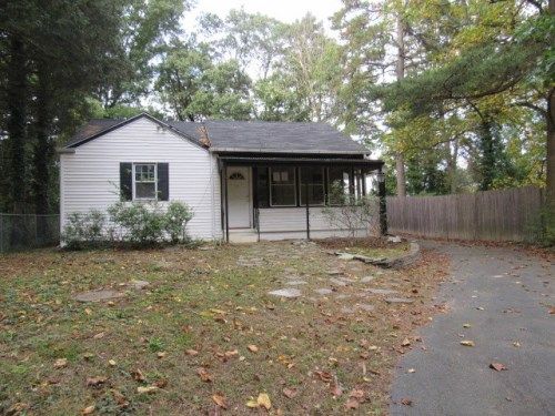 207 Woodland Avenue, Blackwood, NJ 08012