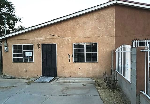 1429 3rd St Sw, Albuquerque, NM 87102