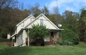 177 Saw Mill Rd, Shickshinny, PA 18655