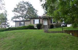 2387 Gratton Rd, Tazewell, VA 24651