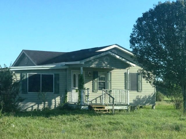 14935 S Guegnon St, Abbeville, LA 70510