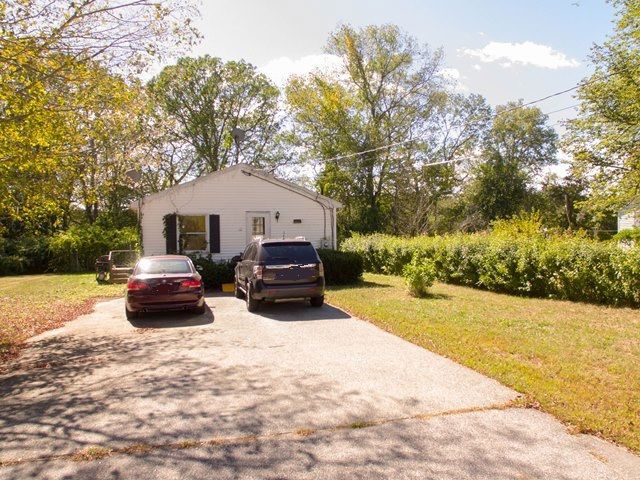 57 LITCHFIELD AVE, Rogers, CT 06263