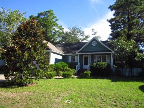 143 Hunting Ave, Hopkins, SC 29061