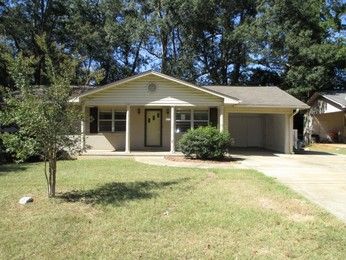 3304 28th Court, Northport, AL 35476