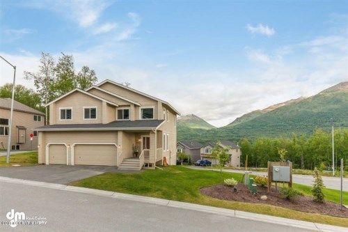 20532 Pine Crest Lane, Eagle River, AK 99577