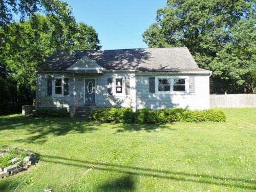 29 Railroad Ave, Franklinville, NJ 08322