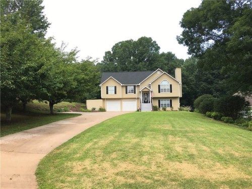 3927 Pointe N, Gainesville, GA 30506