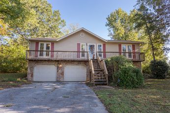 8613 Glenaire Dr, Chattanooga, TN 37416