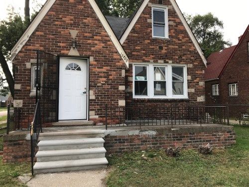 15703 Appoline St, Detroit, MI 48227