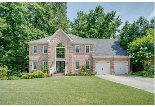 4871 Hunters Oaks Ln, Alpharetta, GA 30009