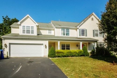 2327 Forest Cir, Toms River, NJ 08755