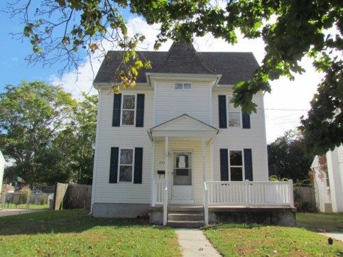 245 Greenwich Ave, Paulsboro, NJ 08066