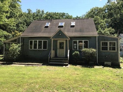 5 3rd Street, Branchville, NJ 07826