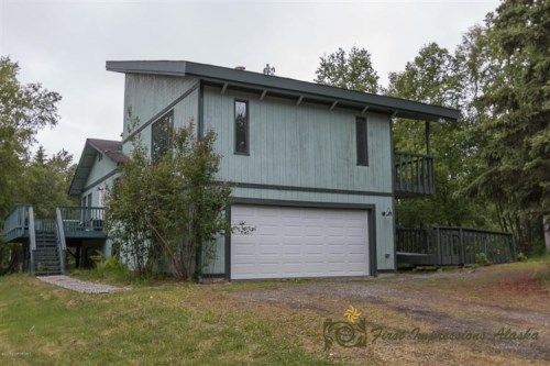 5831 Holden Drive, Anchorage, AK 99516