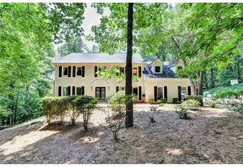 9667 Huntcliff Trace, Atlanta, GA 30350