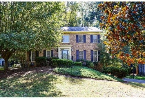 331 Sarah Ln, Lawrenceville, GA 30046