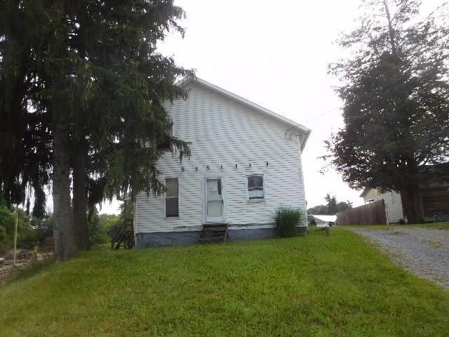 8802 Barrs Mills Rd Nw, Sugarcreek, OH 44681