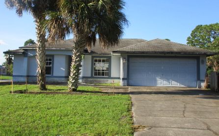 2372 Jupiter Blvd, Palm Bay, FL 32908