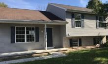 62 Abbotts Dr Abbottstown, PA 17301